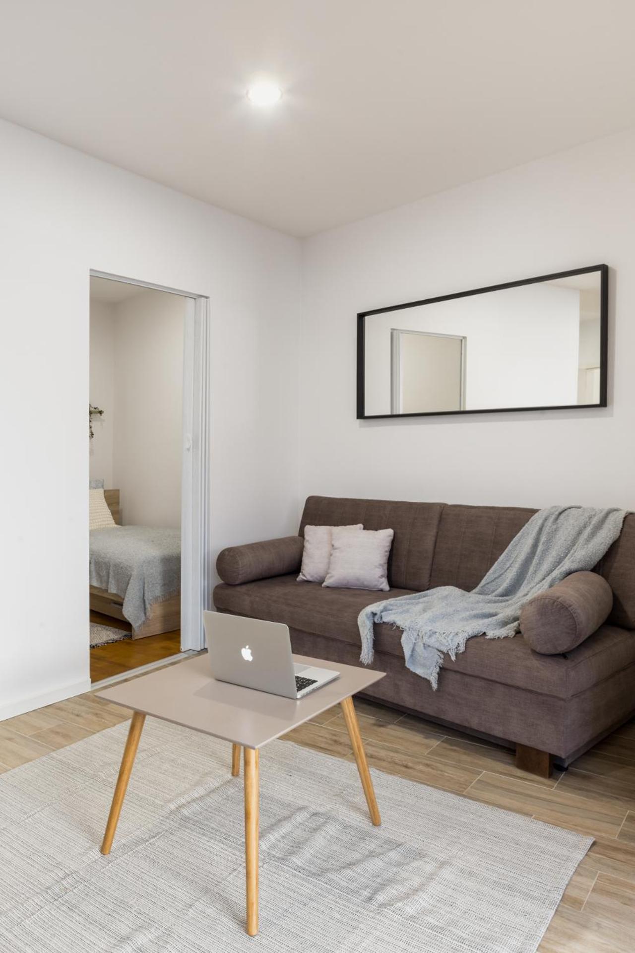 Balance Apartments Зноймо Экстерьер фото